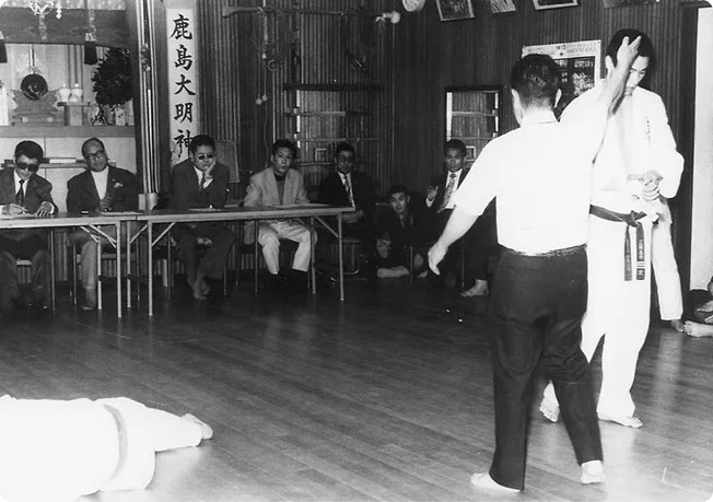 Kyokushin dojo training